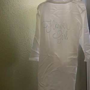 Flower girl Set NEW never worn * bonus lace umbrella